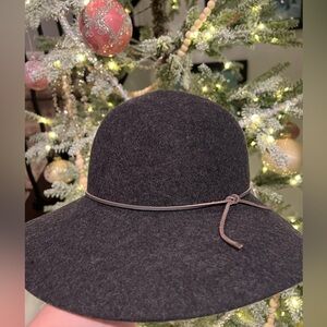 Felt women’s hat
